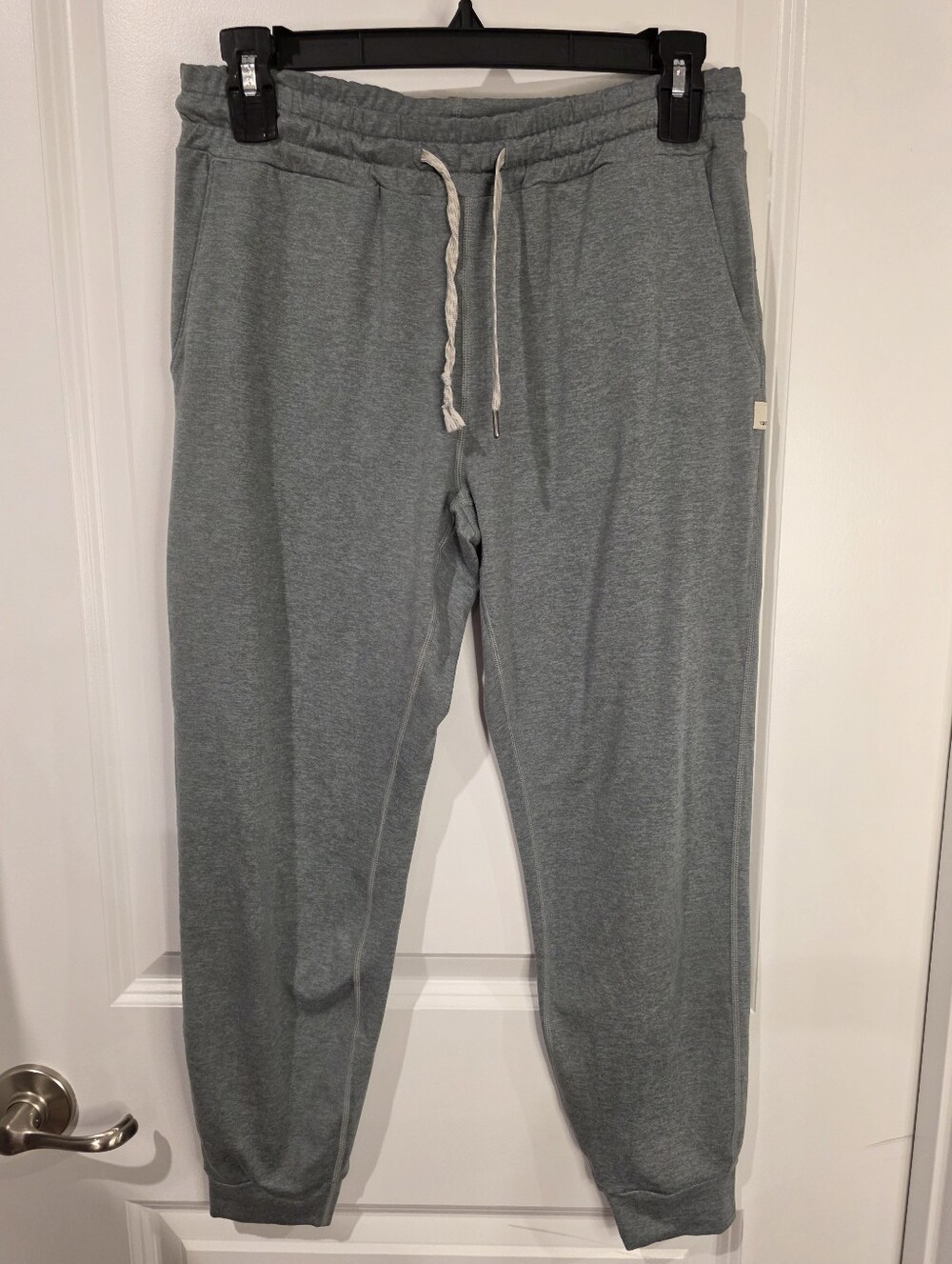 Vuori Performance Joggers